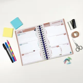 AGENDA ANUAL 2026 SEMANA VISTA - CLARO QUE PUEDO CON TODO PERO PRIMERO VOY A LLORAR 